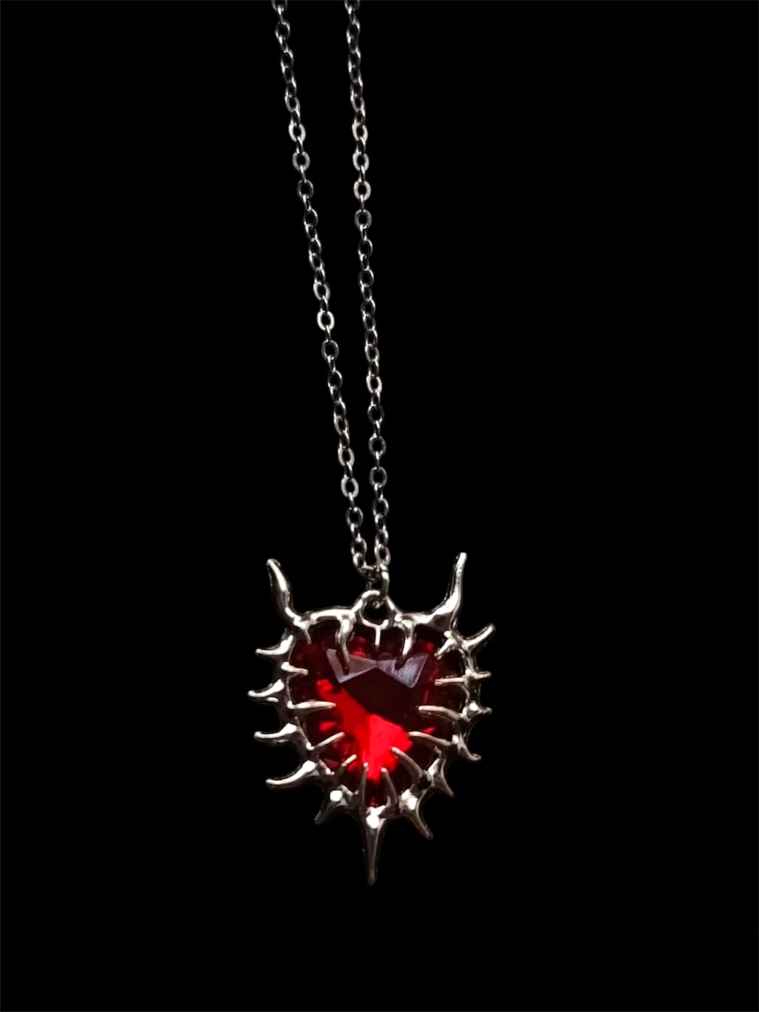 Thornheart Necklace